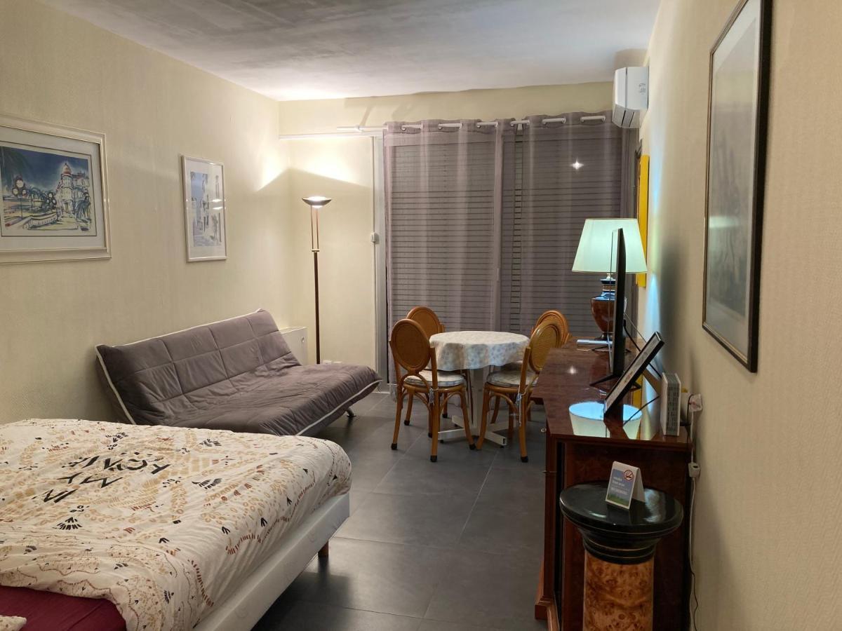 Apartmán Meubles De Tourisme Beaulieu Exteriér fotografie