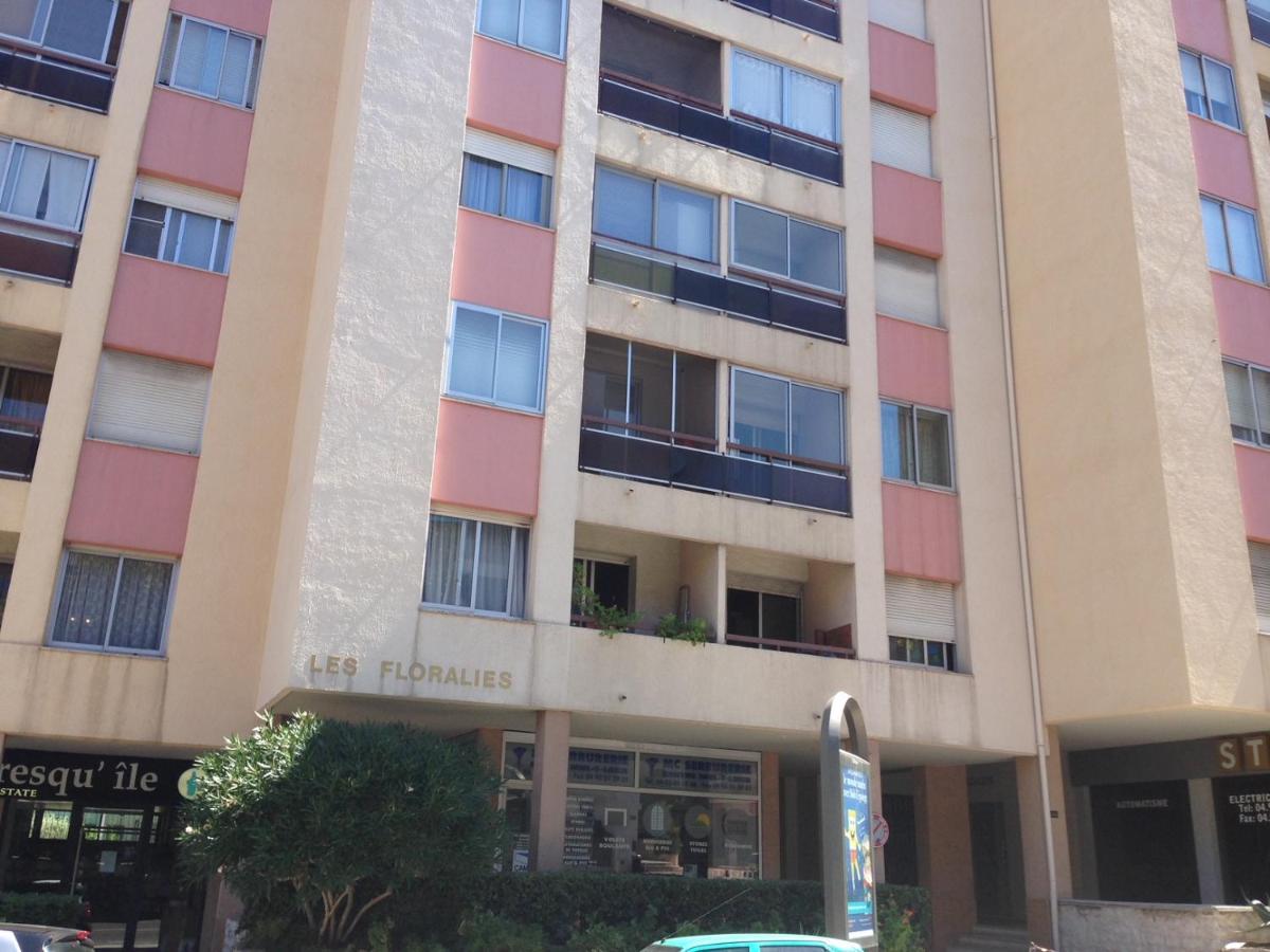 Apartmán Meubles De Tourisme Beaulieu Exteriér fotografie